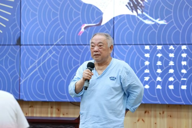 82歲老人的選擇：從醫(yī)院出來后，我在爸媽在線收獲了什么？